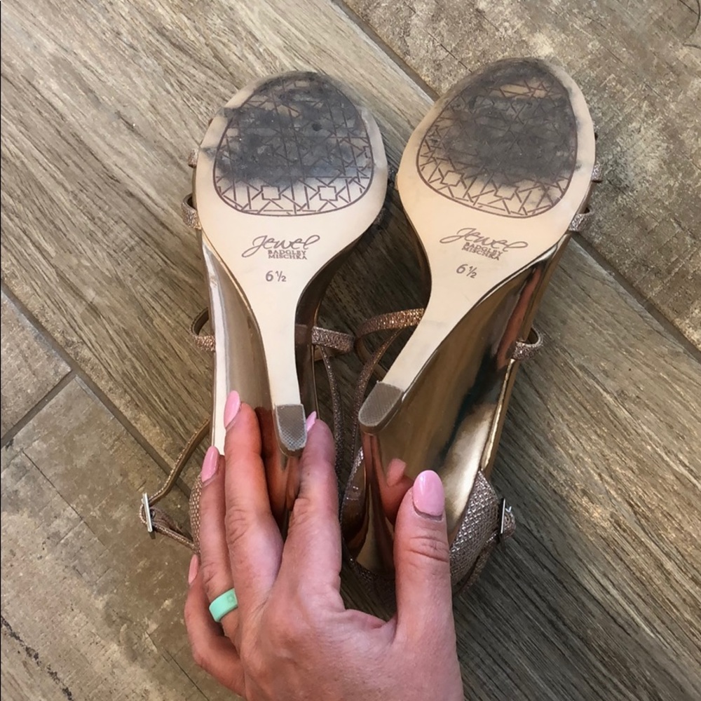 Jewel Badgely Mischka Wedges - Picture 4 of 4